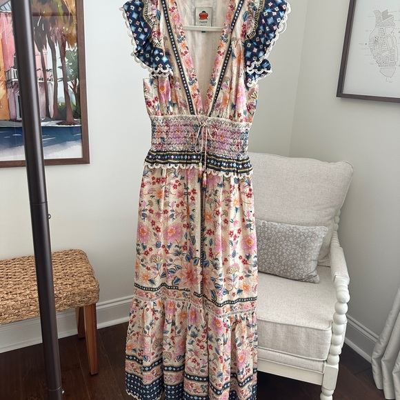 FARM Rio Dresses & Skirts - Farm Rio Floral Maxi Dress l